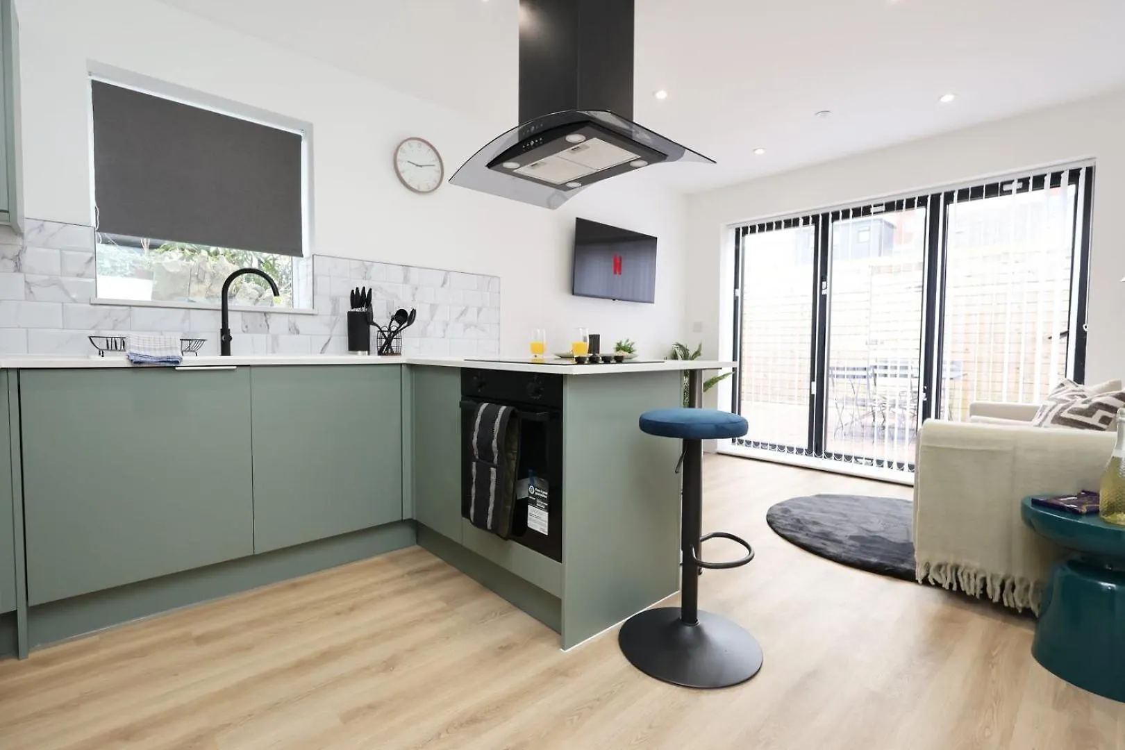 Apartment Modern 2 Bed Flat - Close To Cardiff City Centre